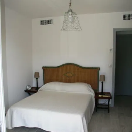 Le Clos Des Oliviers Сasa de vacaciones